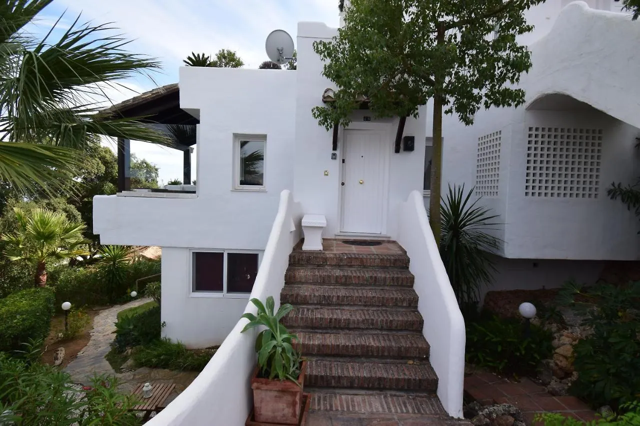 Spacious And Modern Ocean View Apartment Marbella Ojen