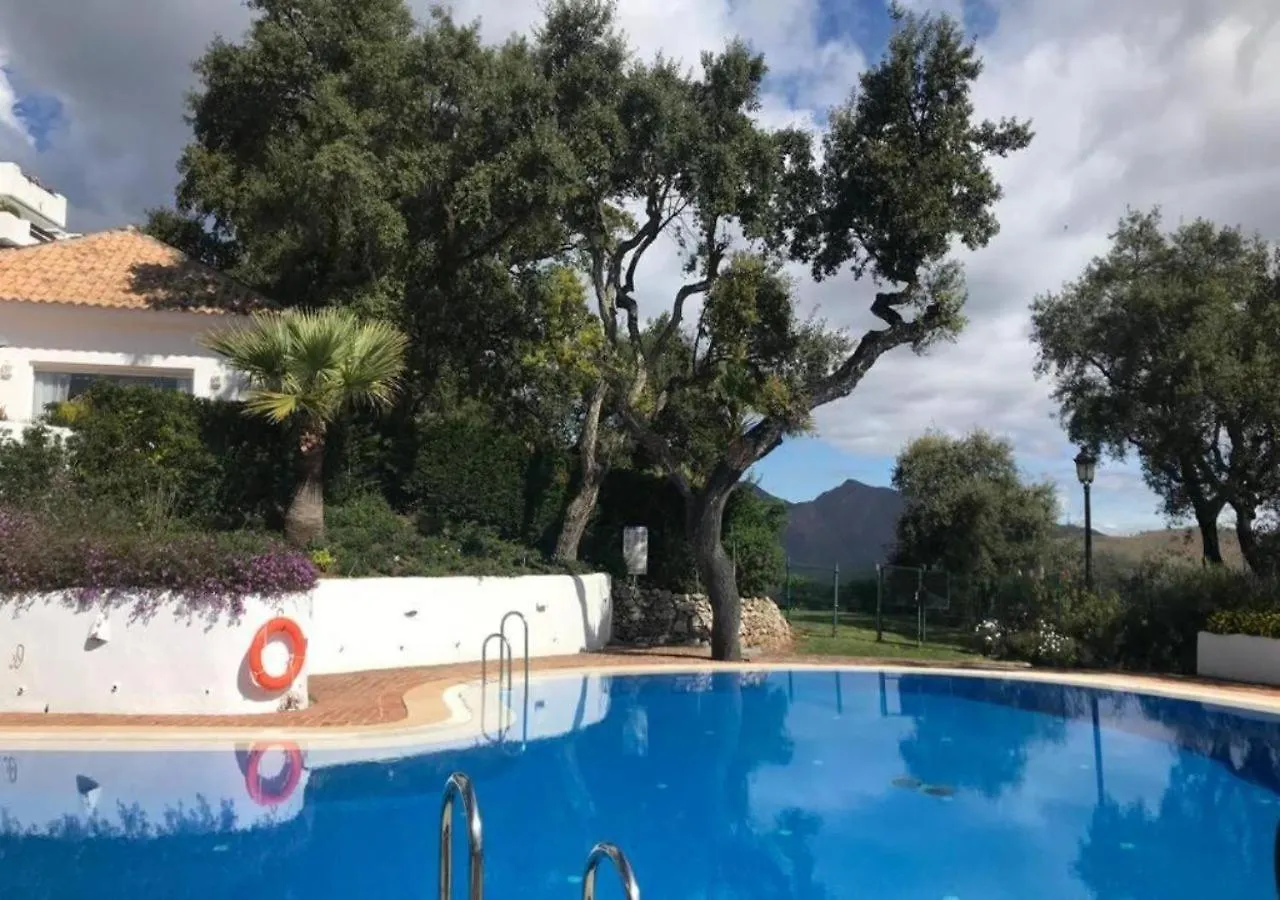 Spacious And Modern Ocean View Apartment Marbella contacts